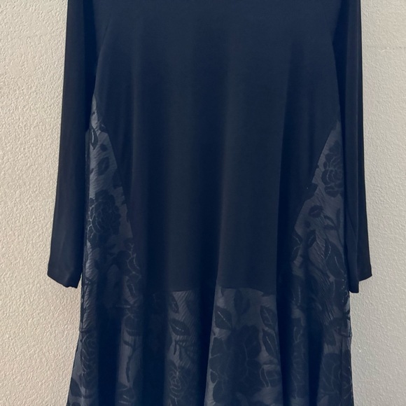 Alembika Oversized Shift Dress Womens Medium Black Mixed Media Floral - Picture 5 of 12